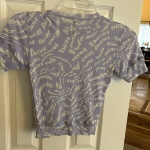 SKIMS Top purple and white